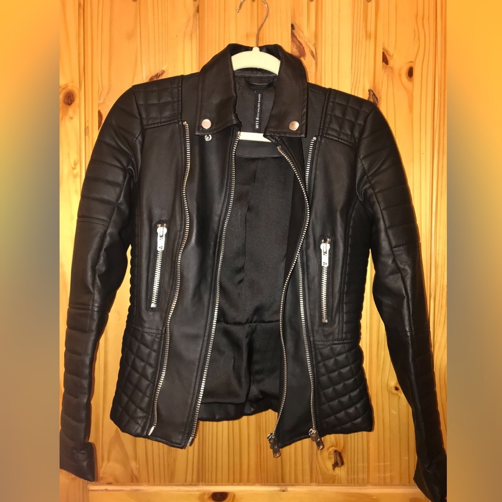 Biker Jacket 🖤 Walter Baker